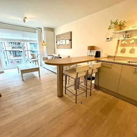 Luxe 4 Personen Op Lippenslaan Knokke-Heist